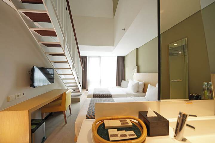 Room 42 of 64
