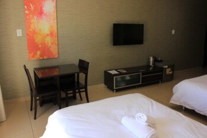 Room 40 of 42