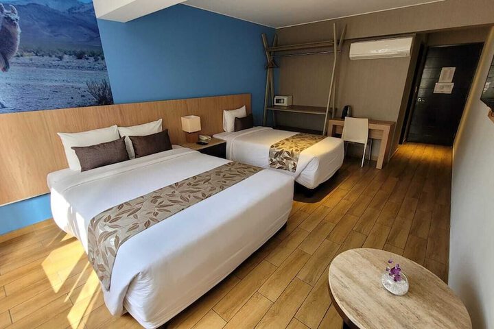 Room 32 of 87