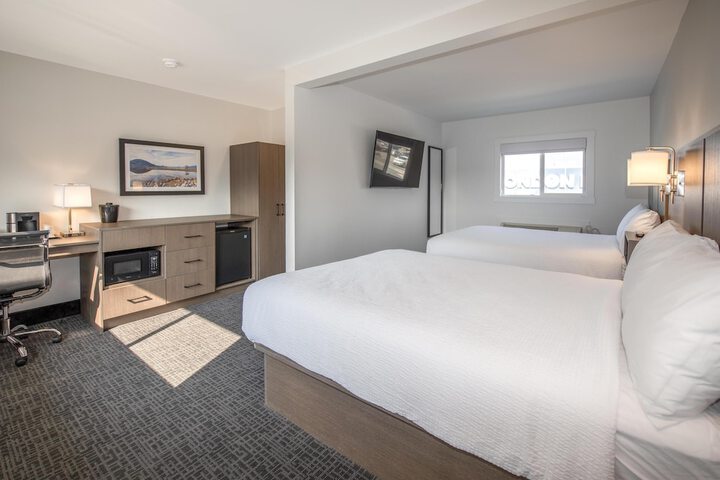 Room 4 of 38