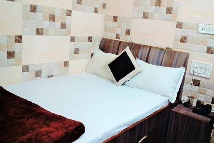 Room 7 of 22
