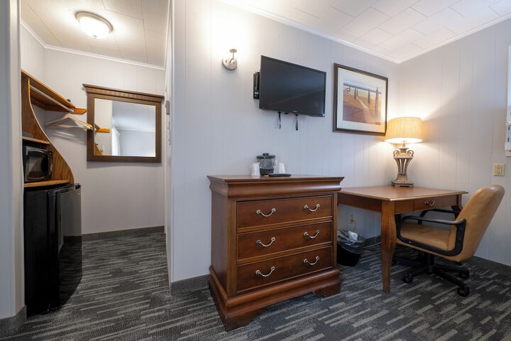 Room 138 of 549