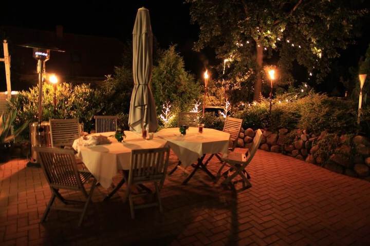 Dining 41 of 70