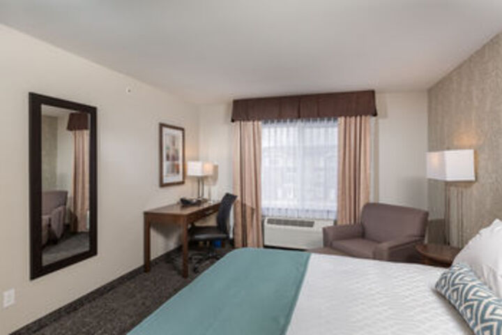 Room 41 of 60
