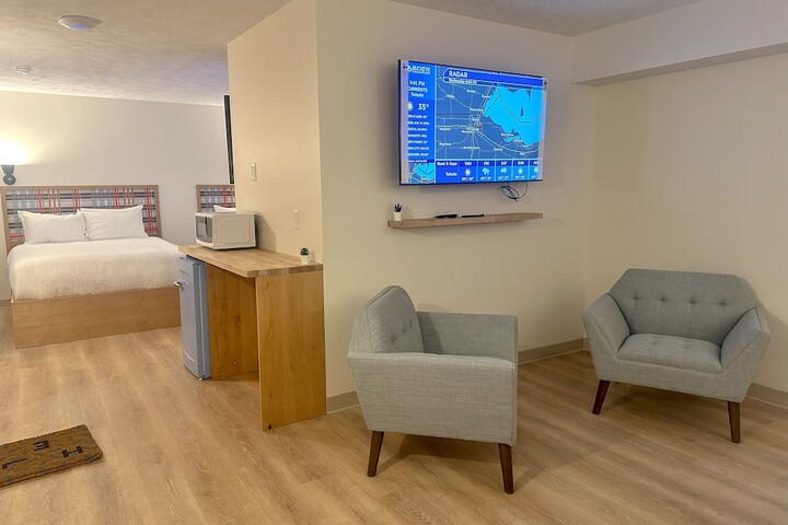 Room 21 of 103