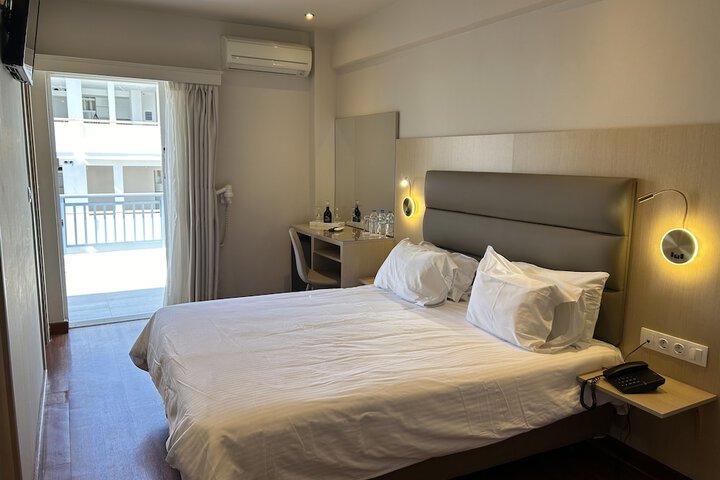 Room 18 of 59