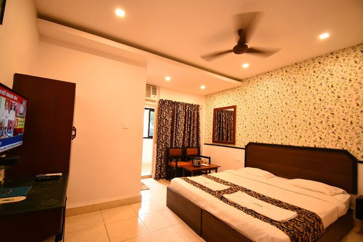 Room 14 of 75
