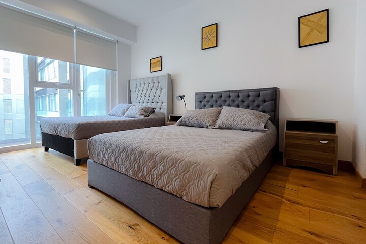 Room 3 of 38
