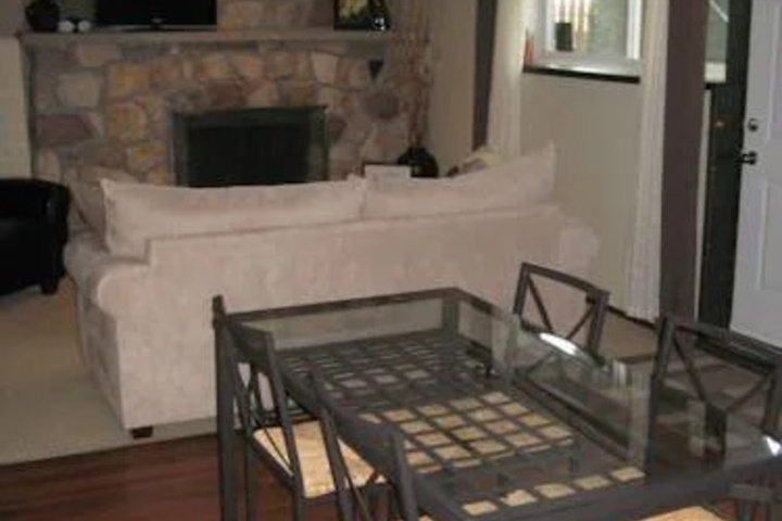 Four Cedars Accommodation