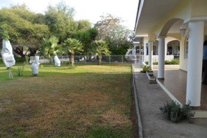 Property Grounds 20 of 27