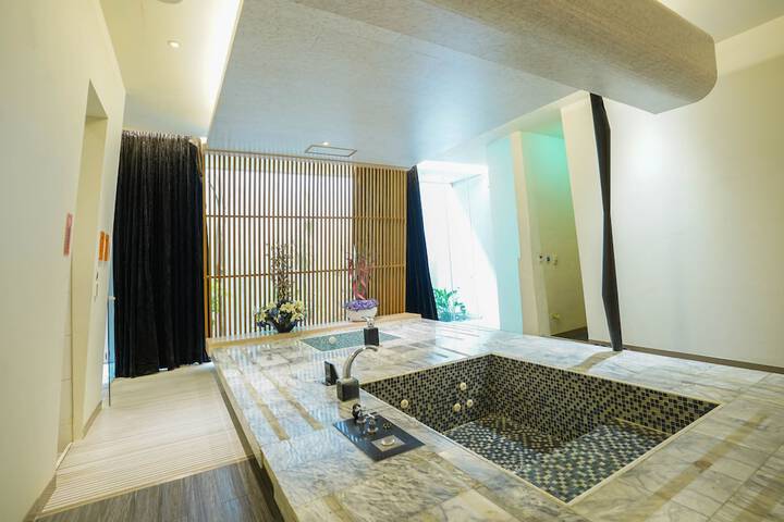 Room 22 of 29