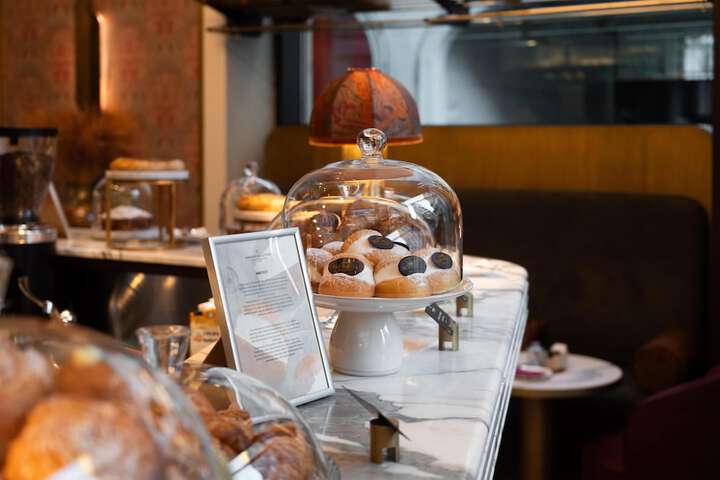 Breakfast/Coffee Service 79 of 116