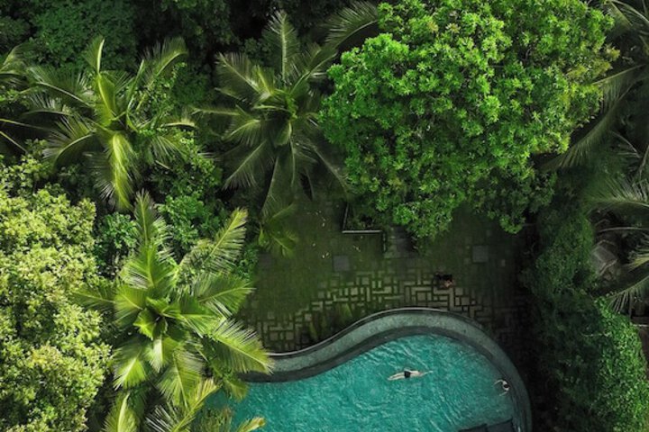 Pool 52 of 98