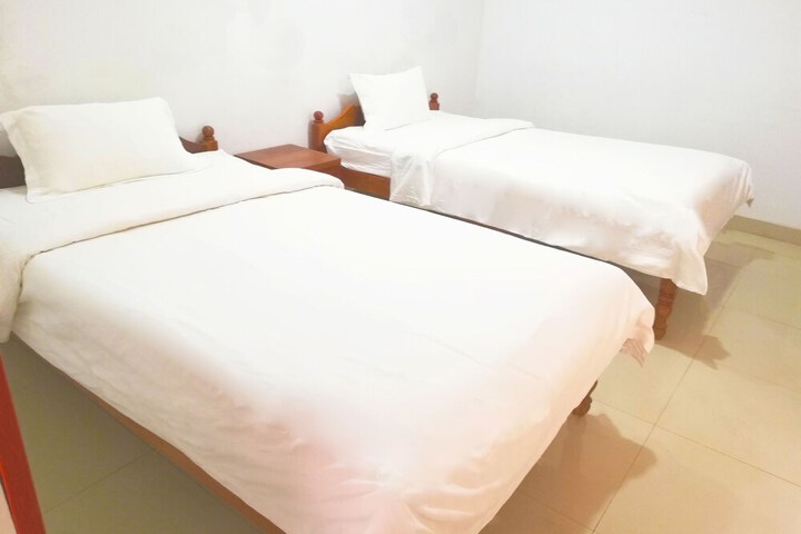 Room 3 of 36
