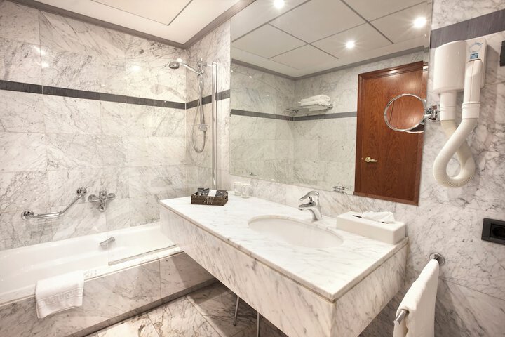 Bath Interior