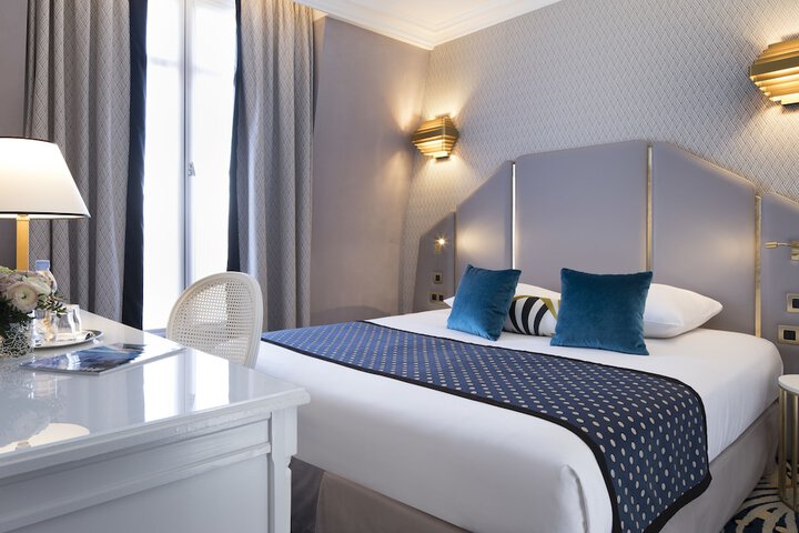 Room 34 of 52