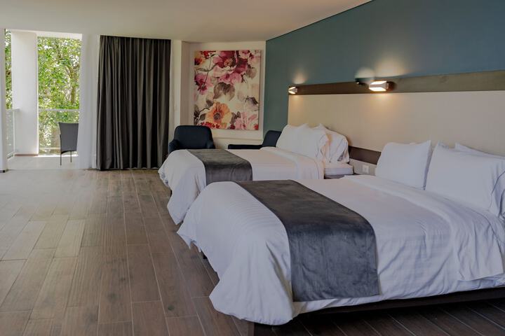 Room 10 of 41