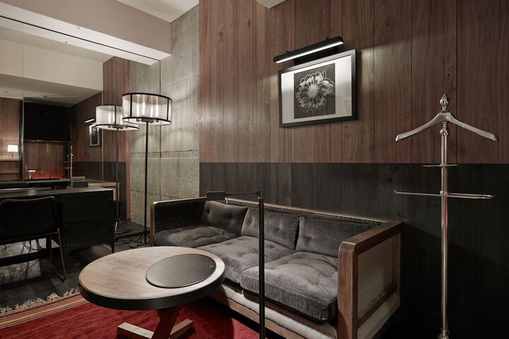 Room 23 of 70