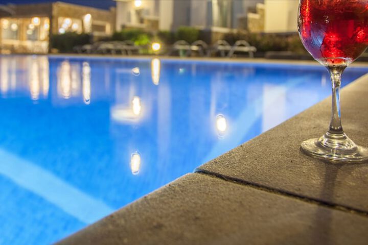 Pool 118 of 144