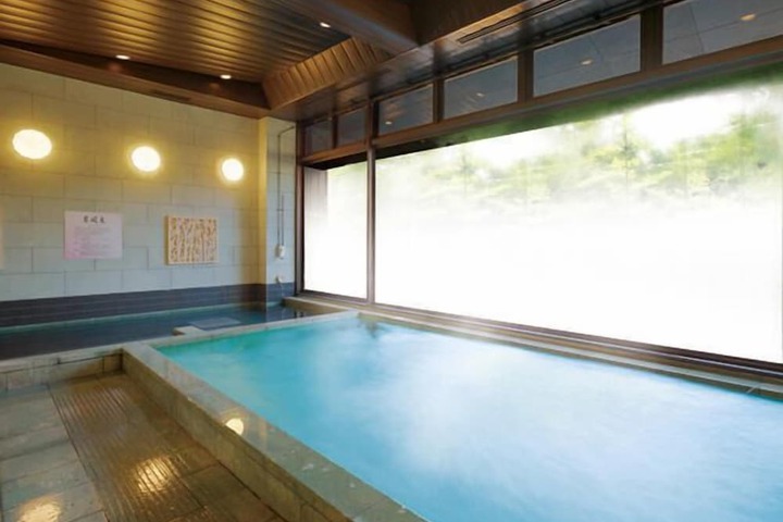 Relaxing Spa