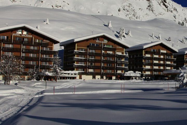 Hotel 52 of 53