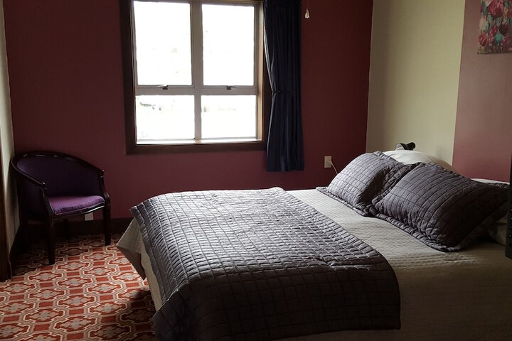 Room 13 of 47