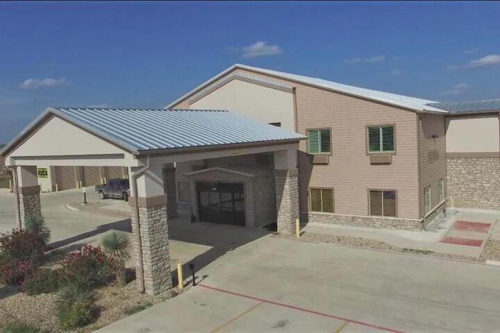 THE SAGEBRUSH HOTEL