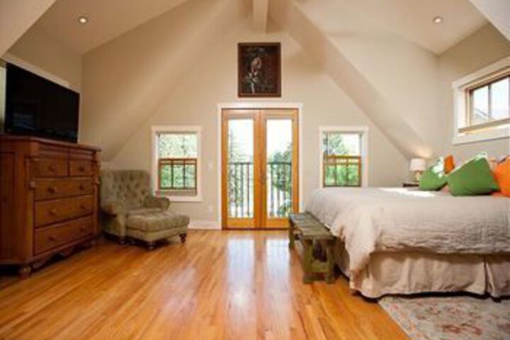 Room 11 of 29