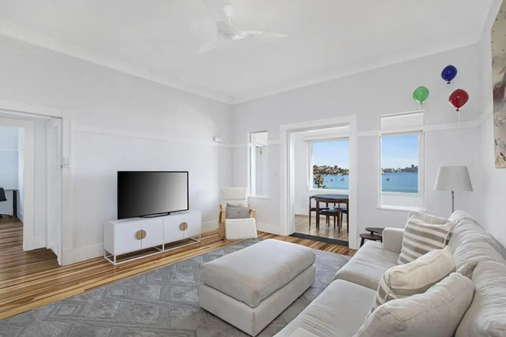 Photo of CALE1A - Beachside Harbour Haven