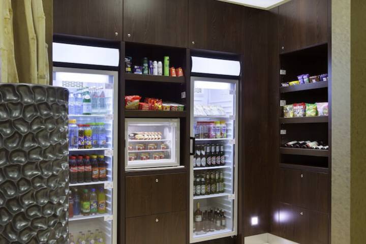 Snack bar