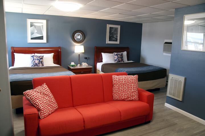 Room 16 of 71