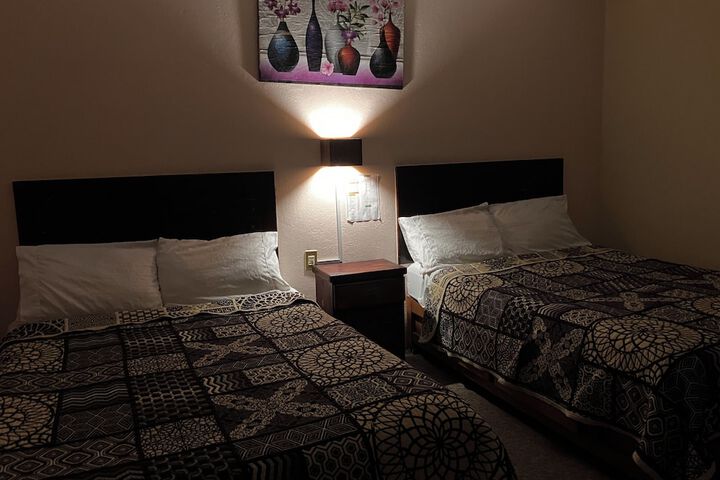 Room 4 of 41