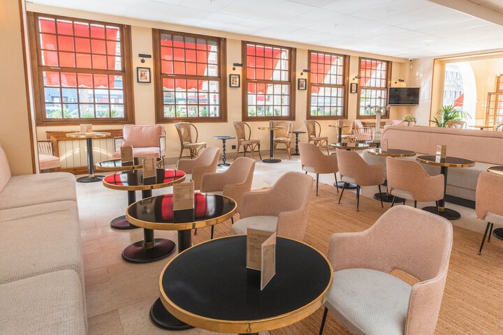 Lobby Photos