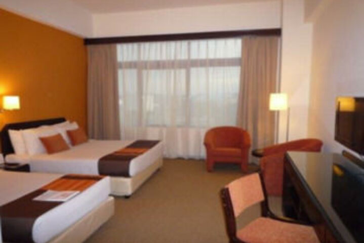 Room 14 of 30