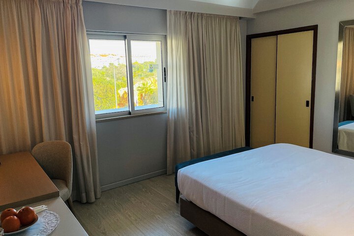 Room 31 of 86