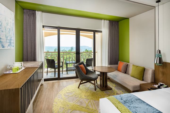 Room 22 of 191