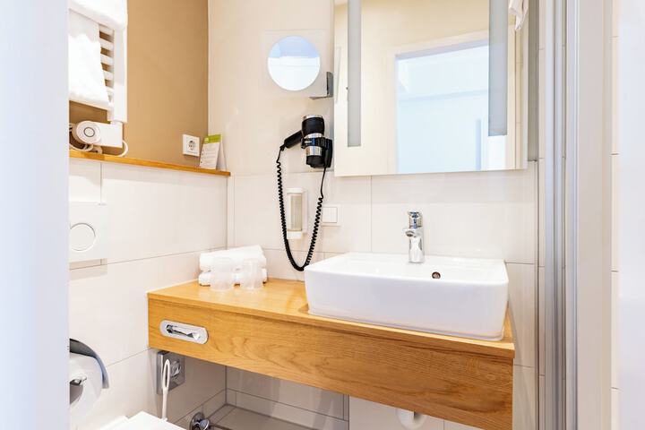 Clean Restrooms