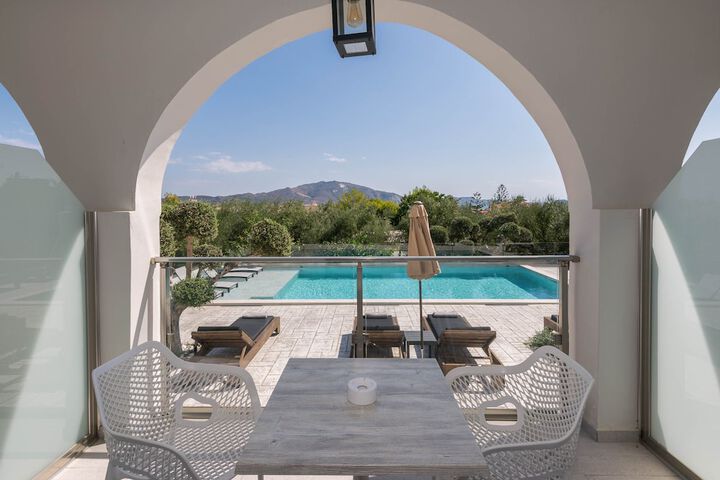 Terrace/Patio 20 of 68
