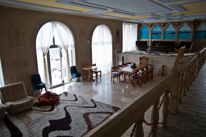 Hotel Interior 4 of 137