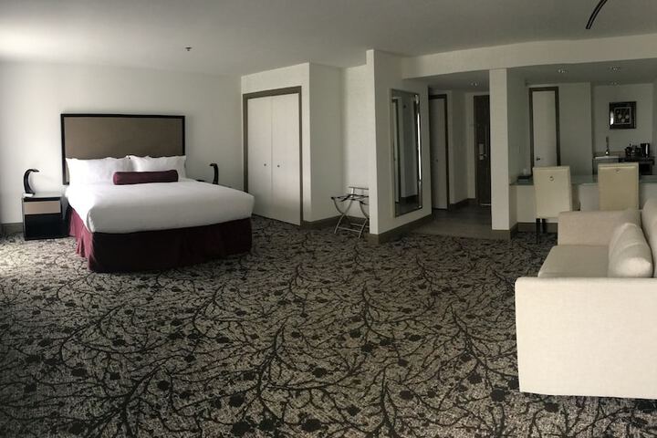 Room 21 of 52