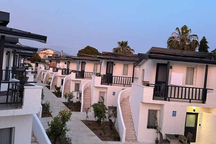 Hotel 88 of 105