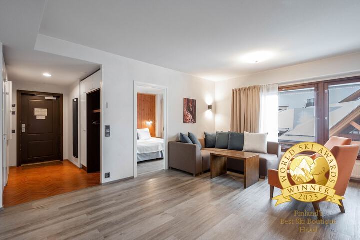 Room 92 of 157