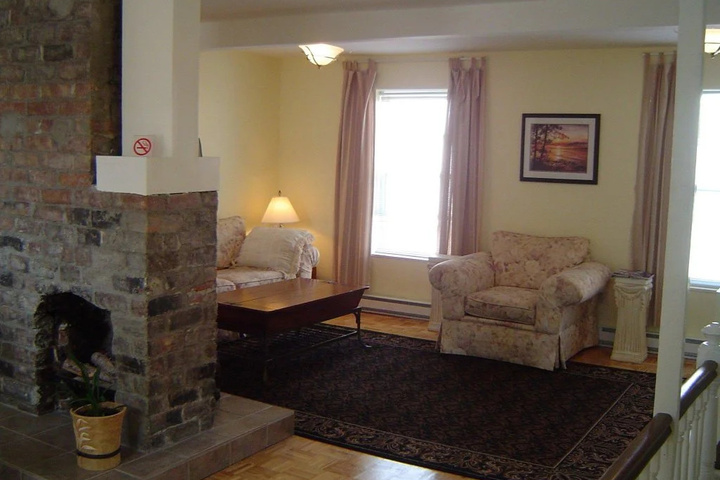 Room 3 of 22