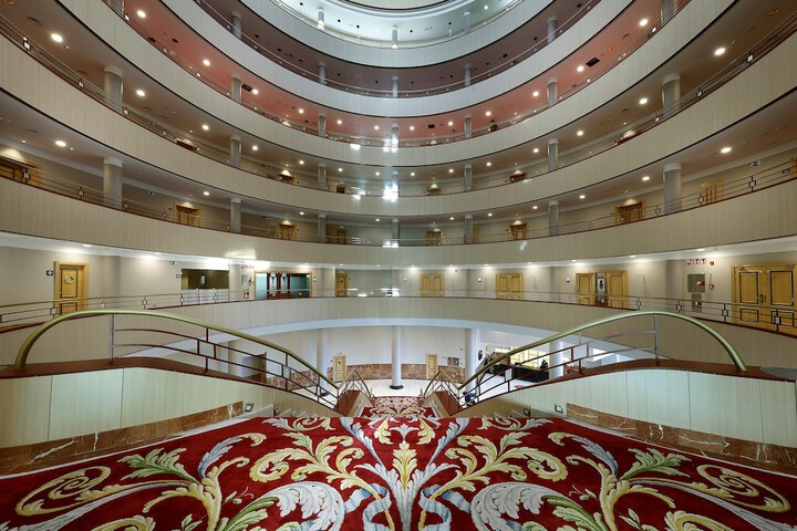 Guest Lobby