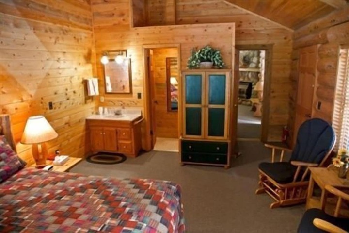 Room 5 of 21