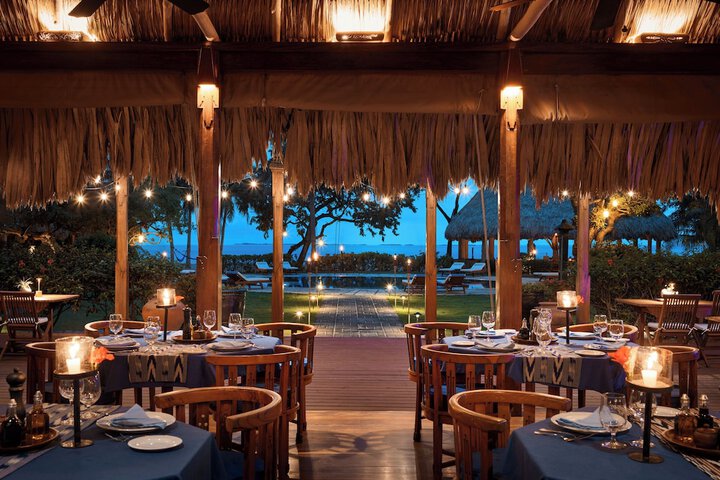 Dining 72 of 89