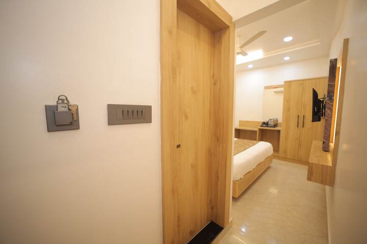 Hotel Interior 8 of 103