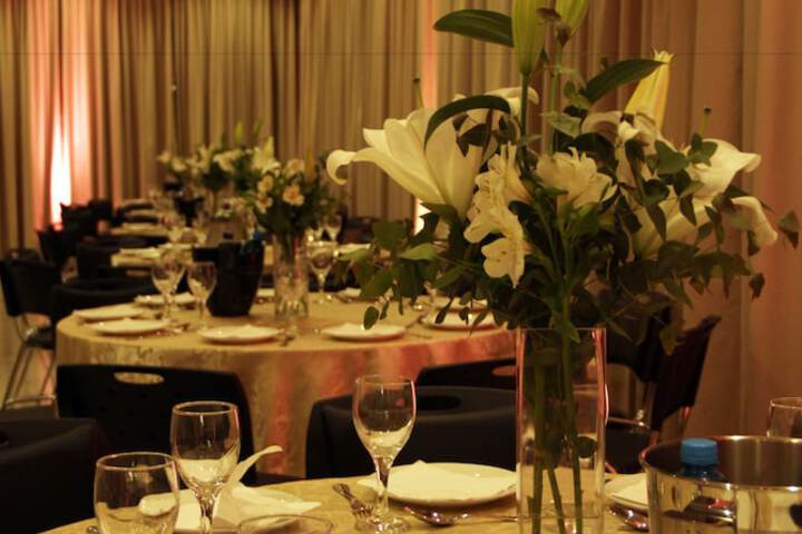 Dining 67 of 105