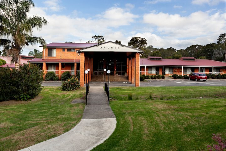 Hotel 76 of 77