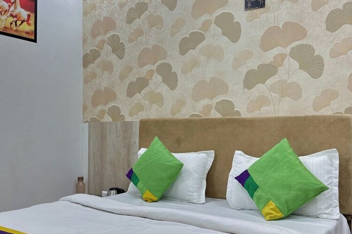 Room 7 of 39